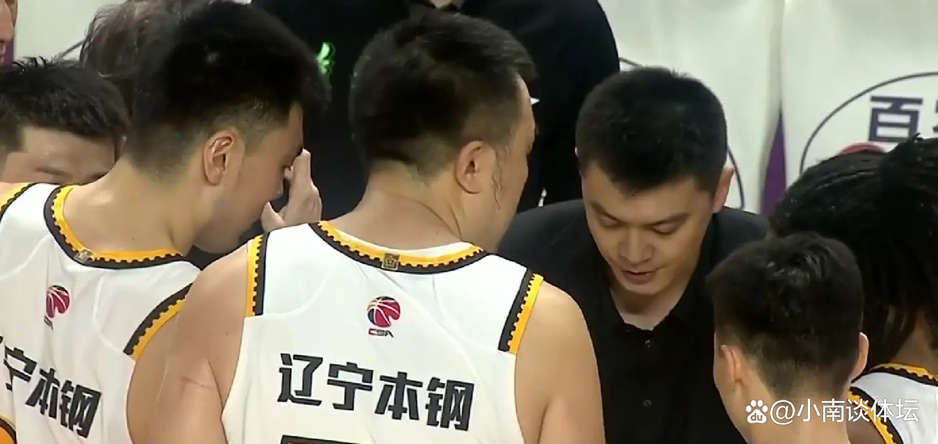 吉林男篮惊艳连胜,实力不容小视夺得宝贵积分 吉林男篮惊艳连胜,实力不容小视夺得宝贵积分