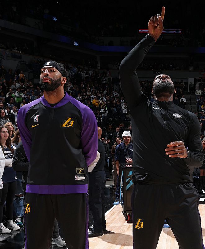 湖人遭遇困境，球队需调整策略