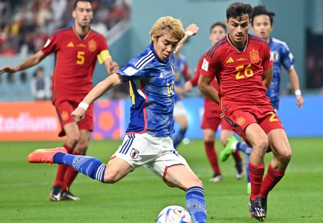 爱游戏app-韩国队在比赛中展现出色实力