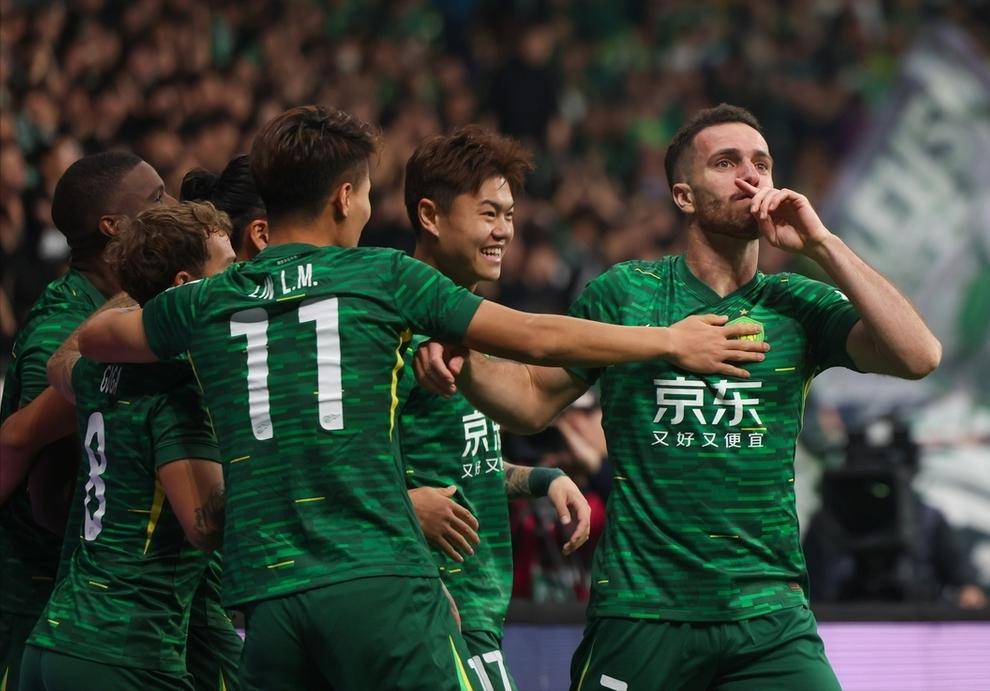 山东鲁能全队战术调整,积极应战 山东鲁能全队战术调整,积极应战