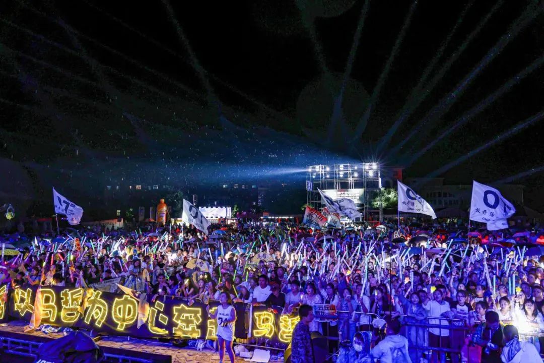 爱游戏官方登录入口-轮回再度承受考验，新季再度冲刺登顶的简单介绍