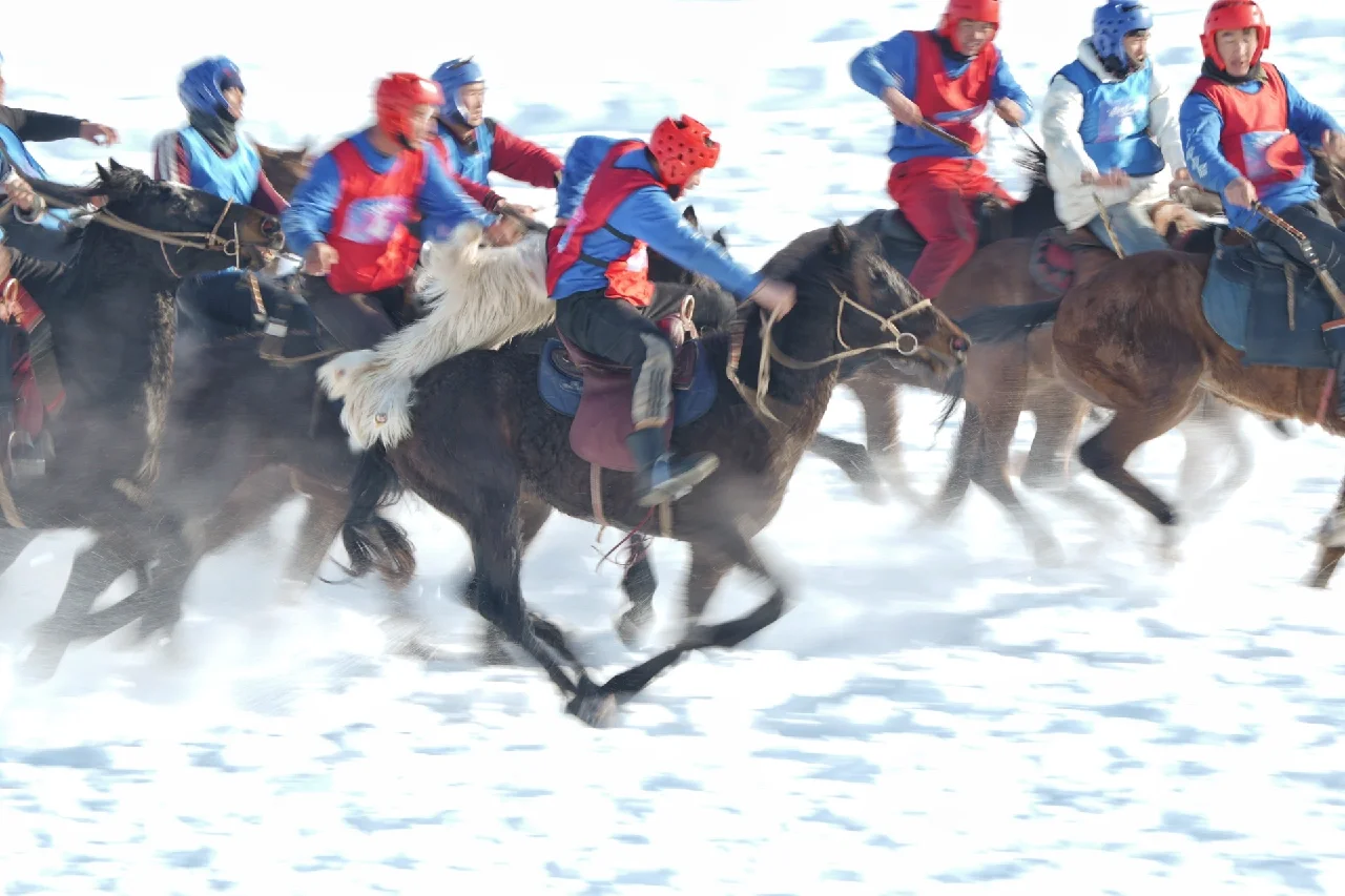 关于关键比赛中，战马战队神级操作拯救比赛，成为当日焦点的信息