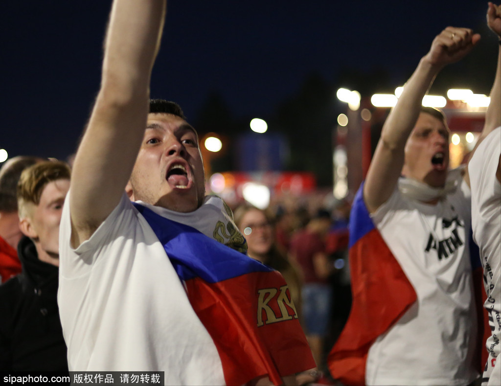 包含俄罗斯队取得胜利,晋级下一轮的词条 包含俄罗斯队取得胜利,晋级下一轮的词条