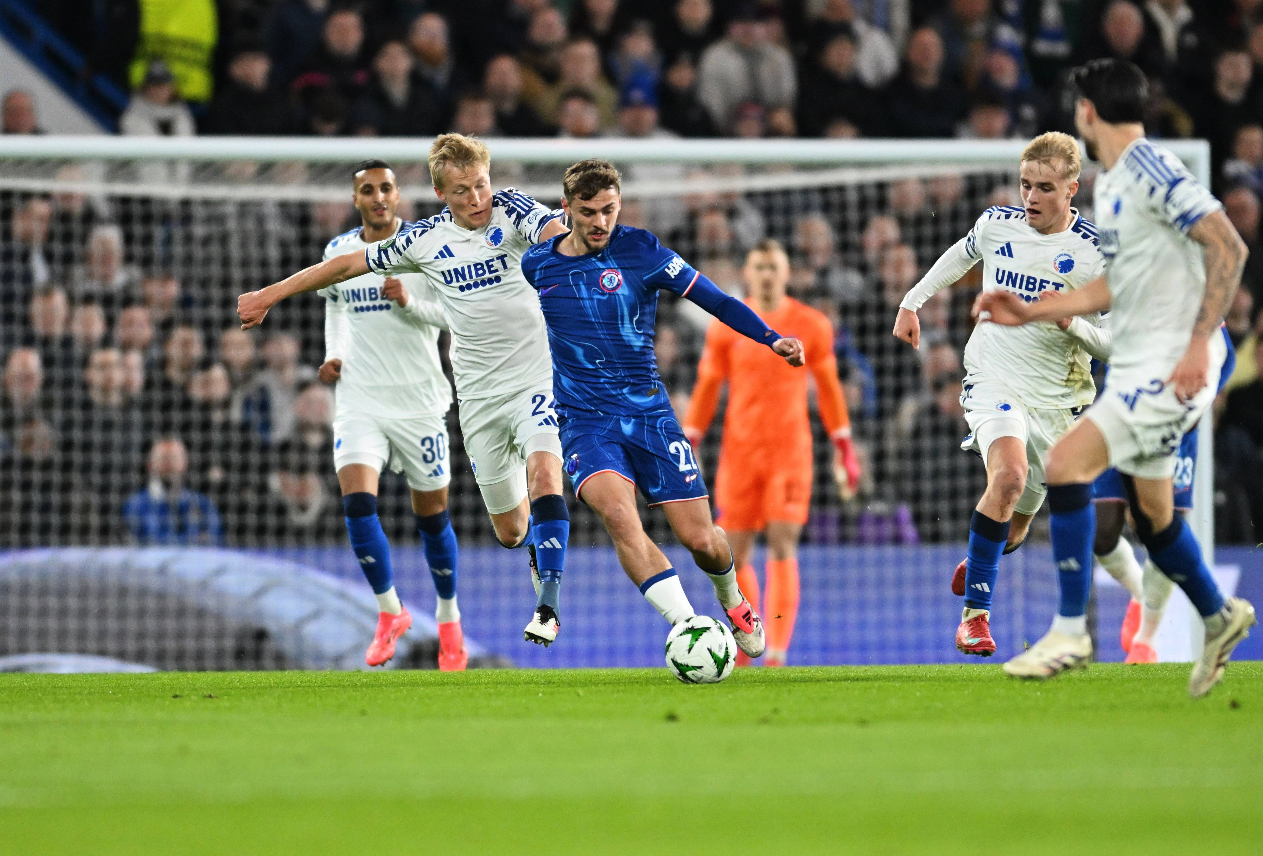 爱游戏中国官网-切尔西赢球晋级，成功击败瓦伦西亚