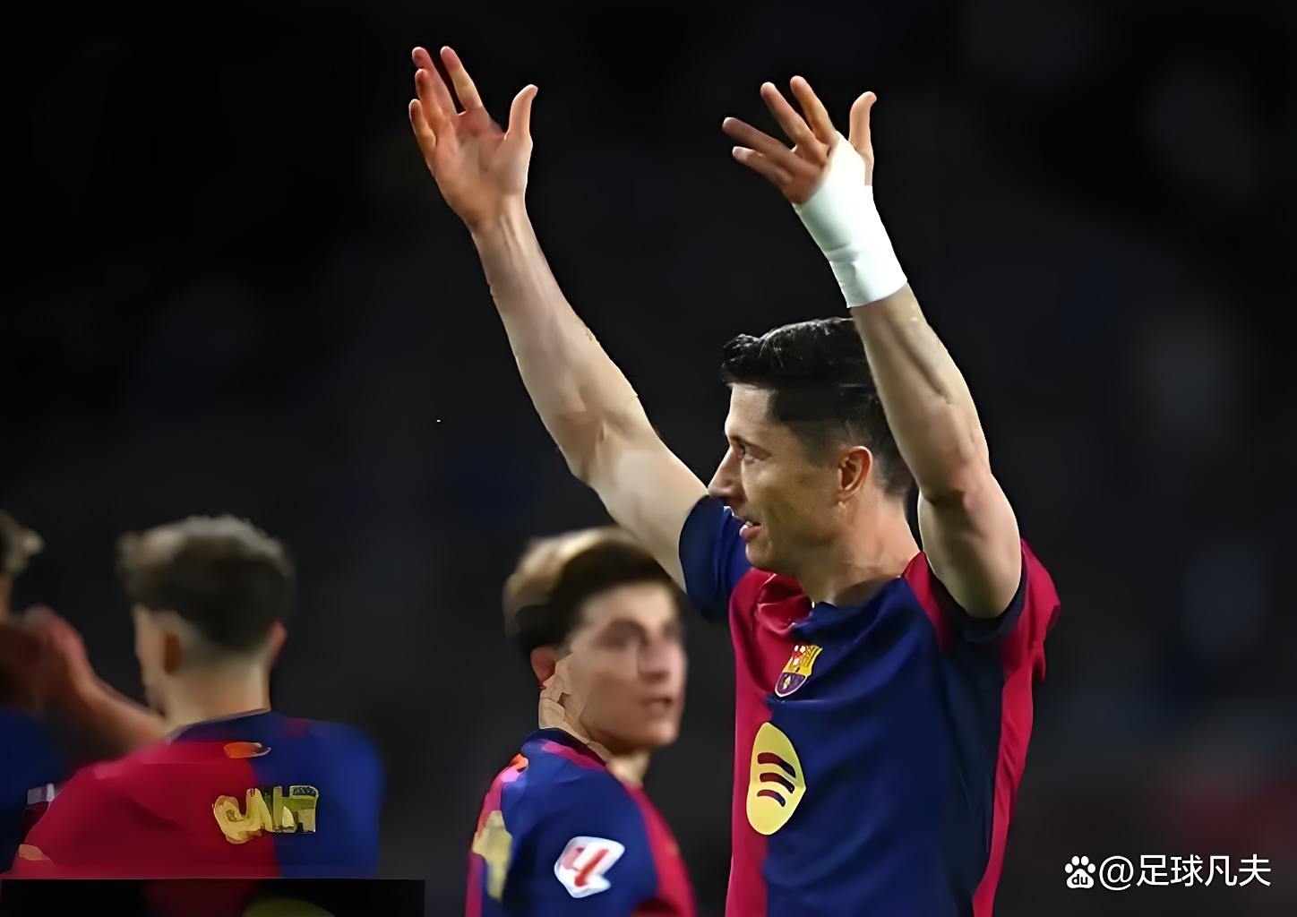 爱游戏app-巴塞罗那逼平多特蒙德，备战下一轮比赛的简单介绍