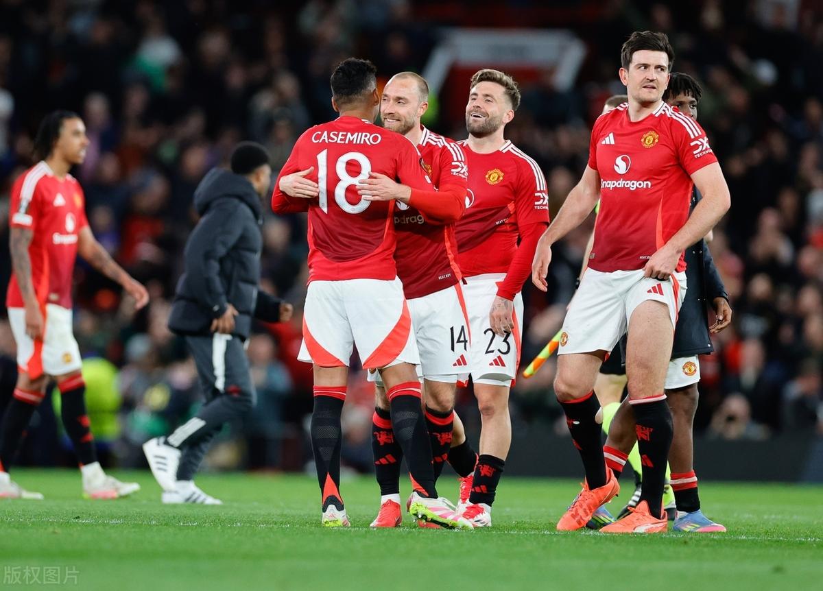 曼联客场击败狼队，信心大增