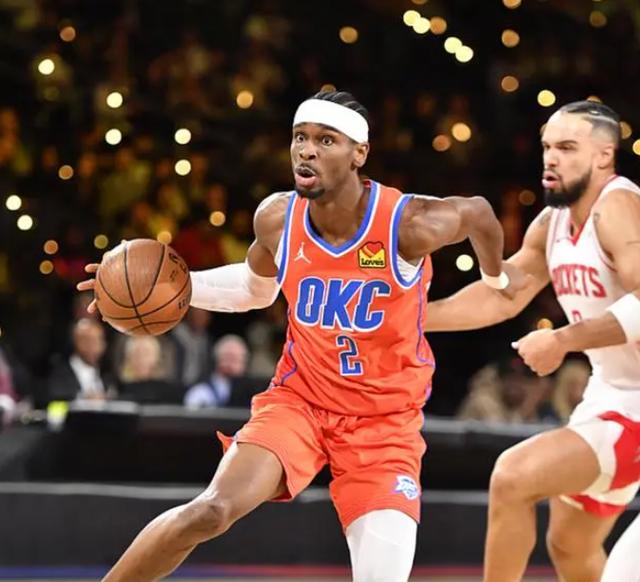 爱游戏登录入口-重视防守反击，球队成功逆转夺得胜利