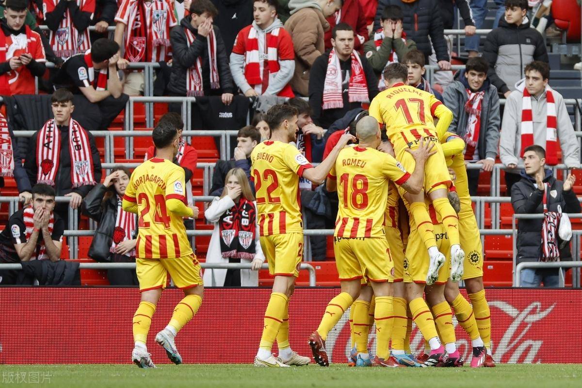 爱游戏官网-赫罗纳客场击败毕尔巴鄂，逆袭取得翻盘胜利的简单介绍