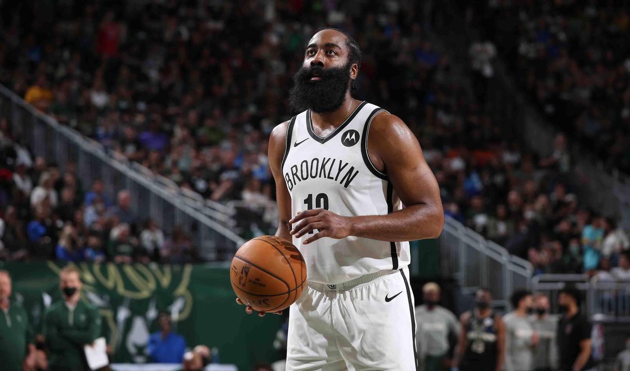 火箭客场胜国王,哈登三双表现全面 火箭客场胜国王,哈登三双表现全面