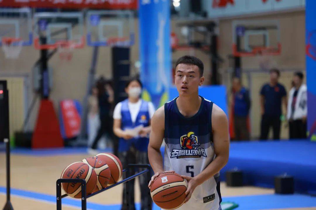 爱游戏体育官网-热火战队在职业篮球赛场上的风采展现