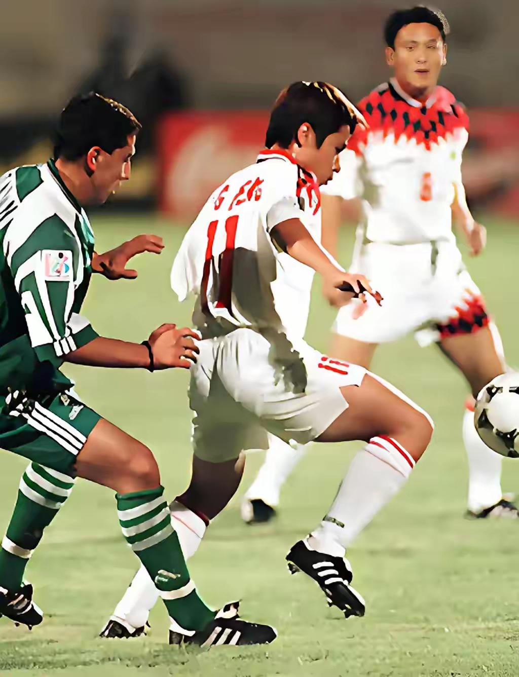 爱游戏在线登录-中场大将复出，球队实力再添一员