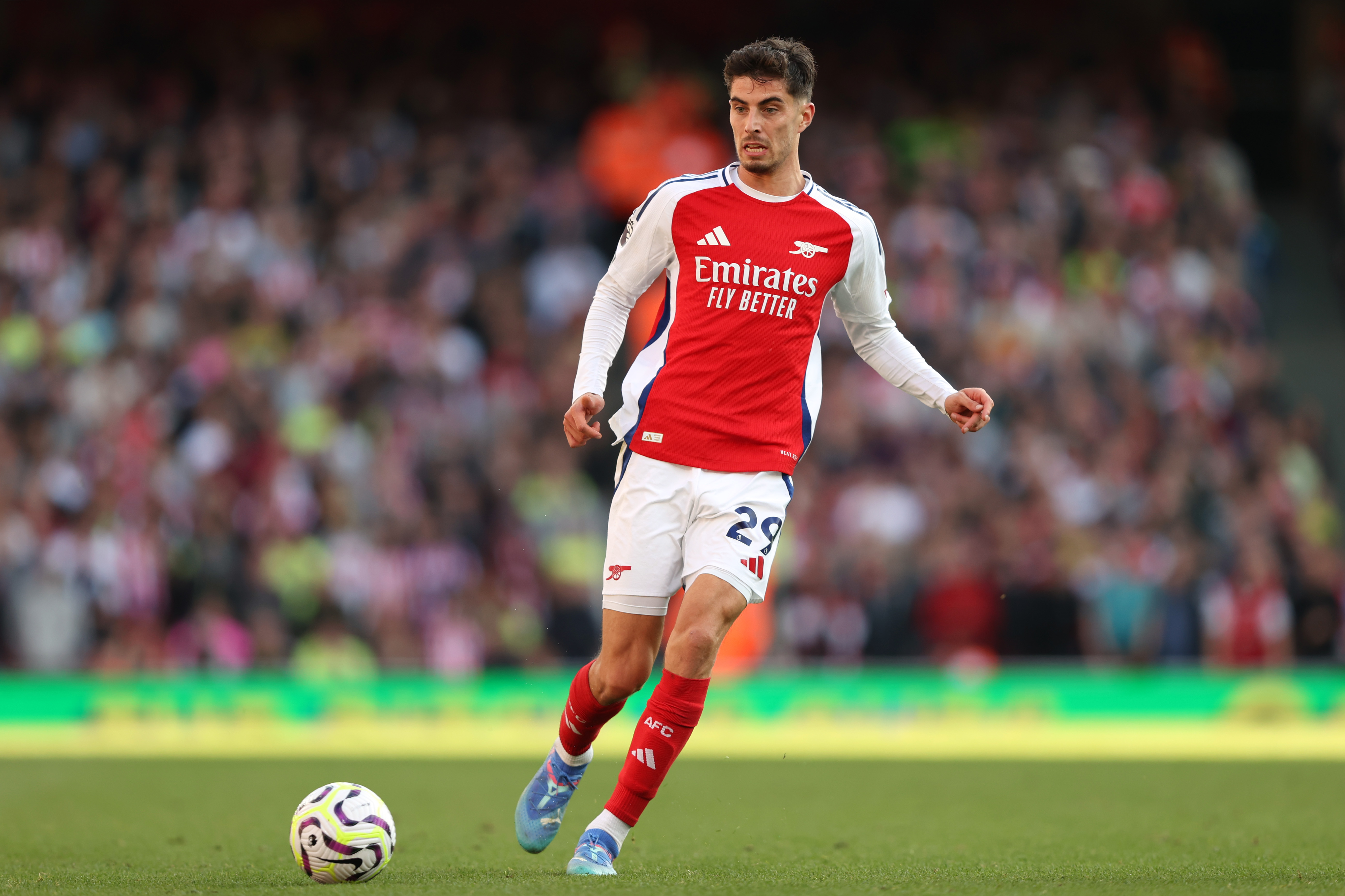 爱游戏app下载-阿森纳足球队在国际比赛中崭露头角