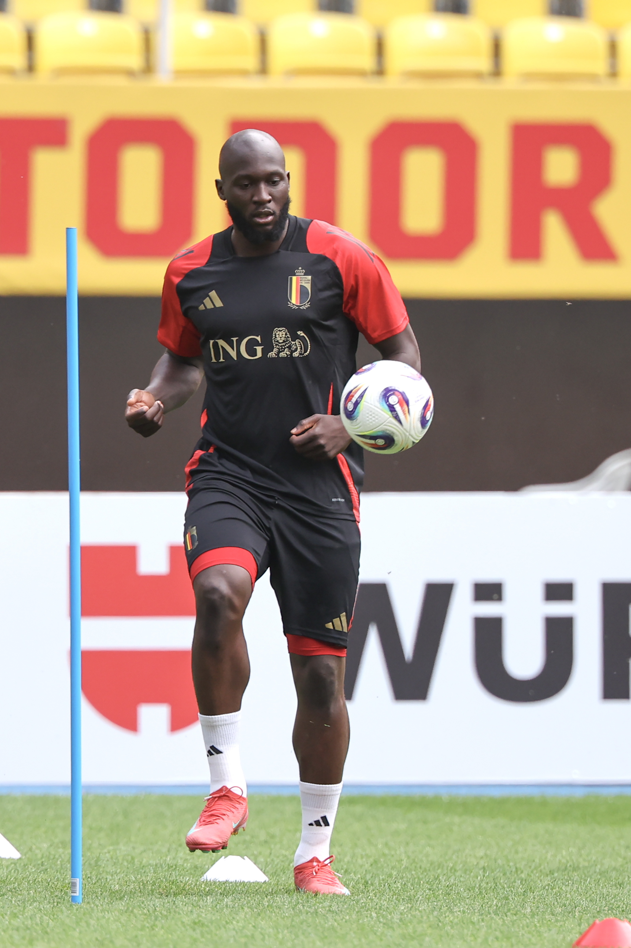 比利时主帅确认队长将缺席世界杯预选赛 比利时主帅确认队长将缺席世界杯预选赛