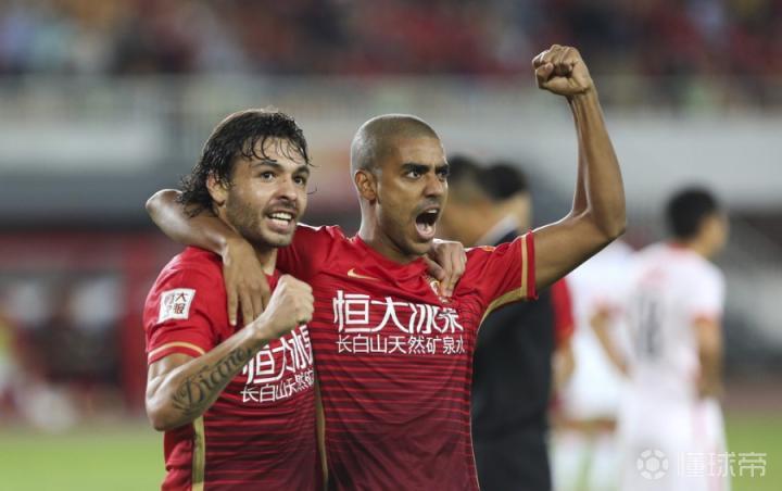 爱游戏登录-申花恒大苦战逼平积分榜平分秋色的简单介绍