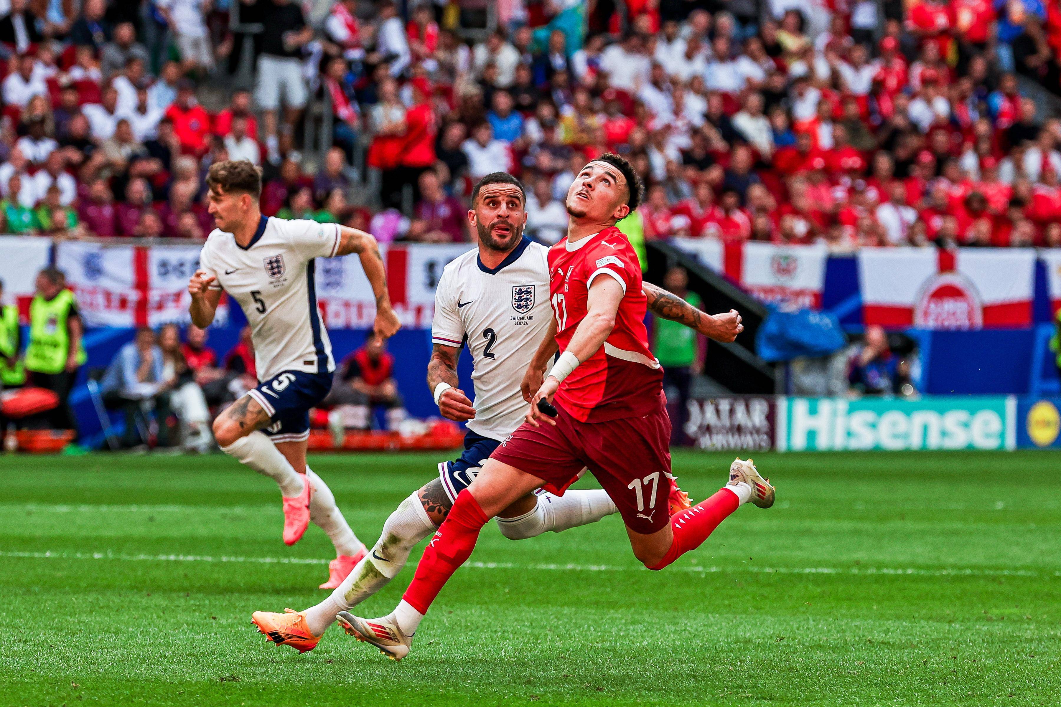 爱游戏体育官网-欧洲杯关键比赛纷纷上演