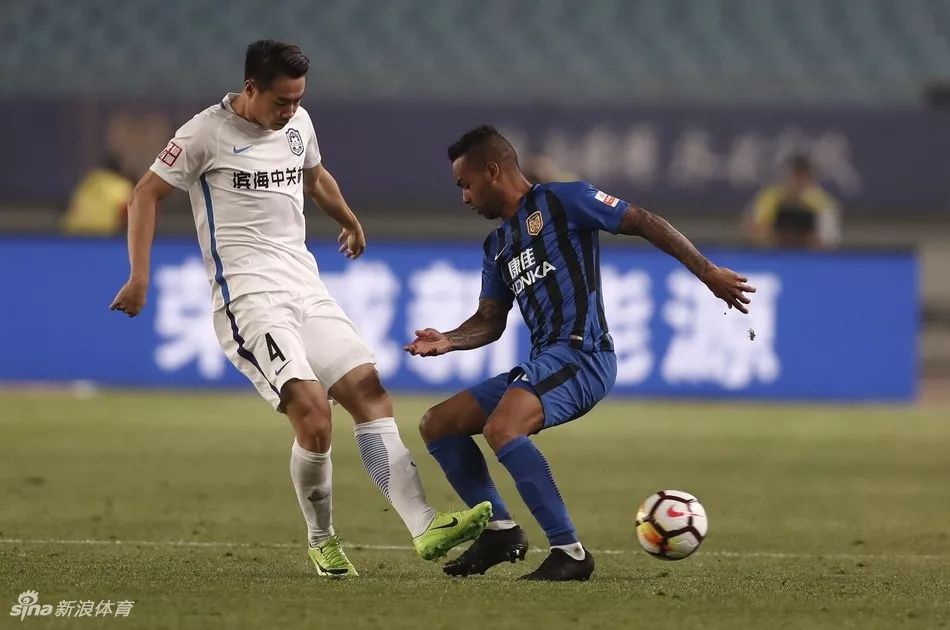 包含天津泰达客场负于辽宁宏运，遭遇连败的词条