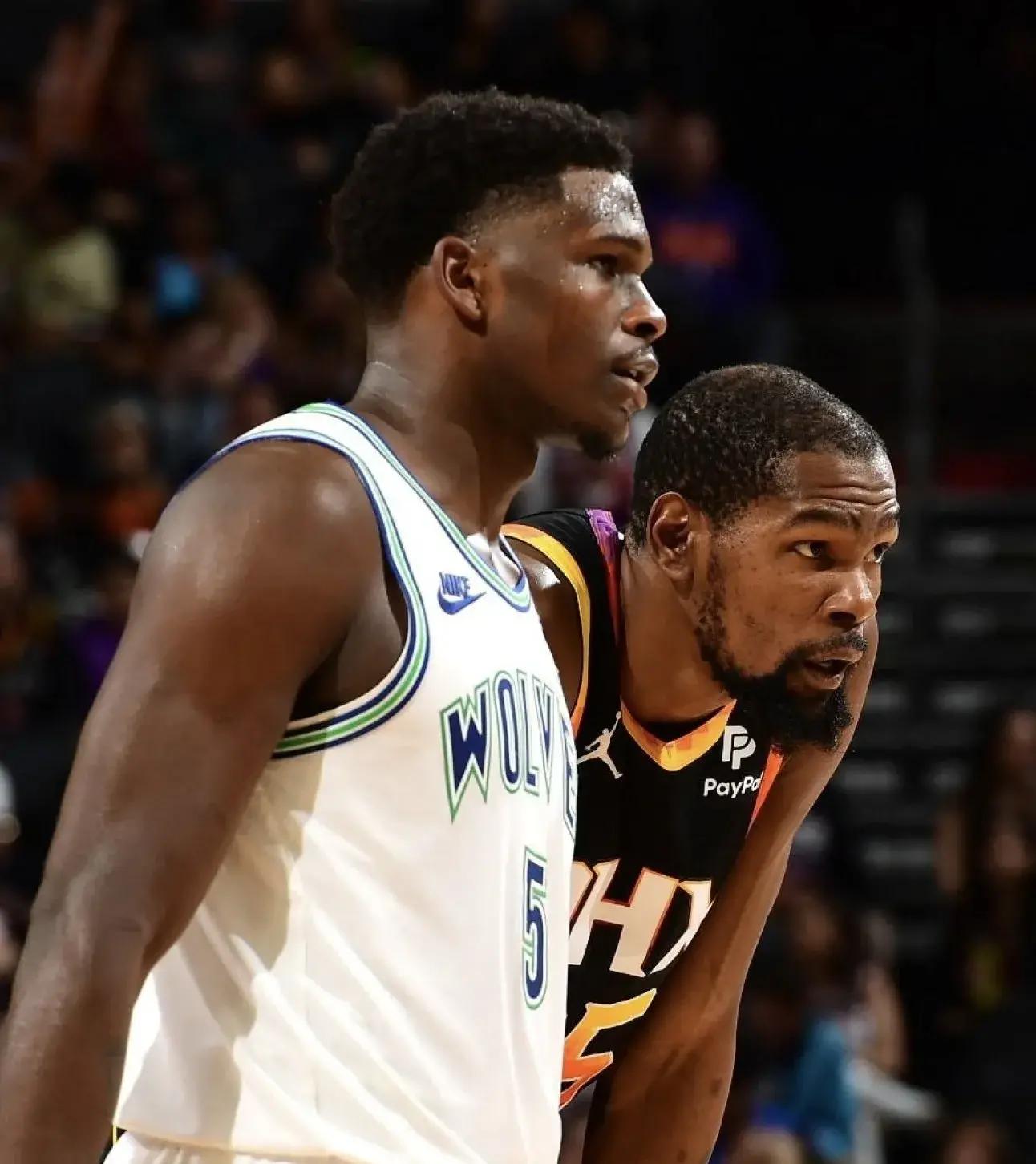 爱游戏登录-森林狼首发阵容变动，获得胜利