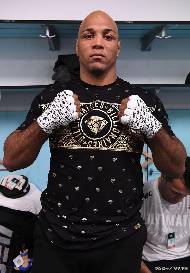 包含双方实力对比，冠军之路堪当之人的词条