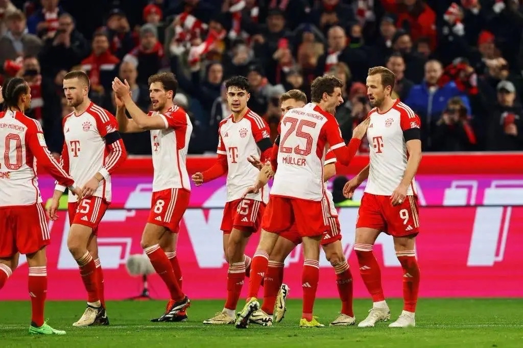 门兴格拉德巴赫客场战平拜仁慕尼黑,双方握手言和的简单介绍 门兴格拉德巴赫客场战平拜仁慕尼黑,双方握手言和的简单介绍