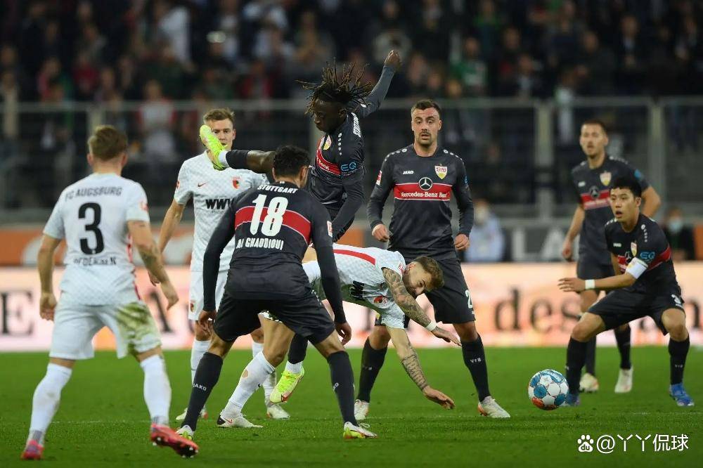 爱游戏-斯图加特队员备战下一场关键比赛